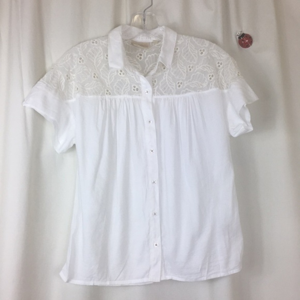 Anthropologie, short sleeve top, Size S, NWOT.